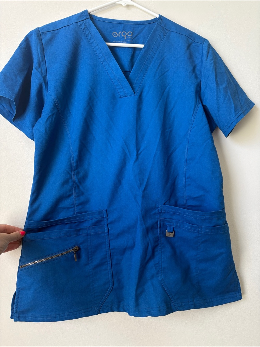 Ergo V-Neck Scrub Top in Royal Blue
